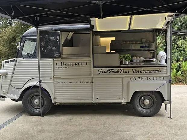 TRAITEUR  - U Pasturellu Restaurant - restaurant PIOGGIOLA - Traiteur Ile Rousse - Traiteur Ile Rousse